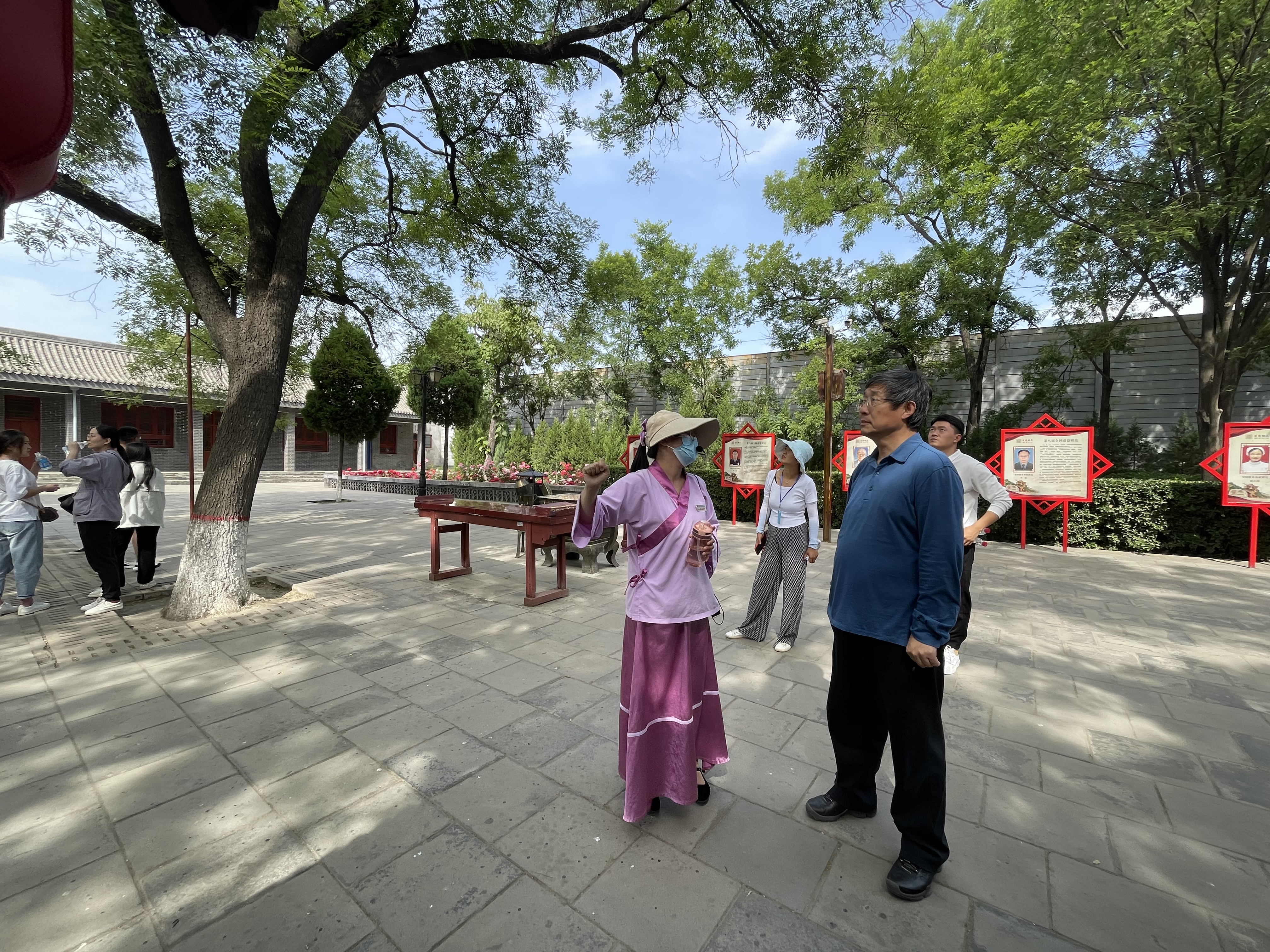 傳承古樹(shù) 留住鄉(xiāng)情——研究院開(kāi)展洪洞大槐樹(shù)調(diào)研工作